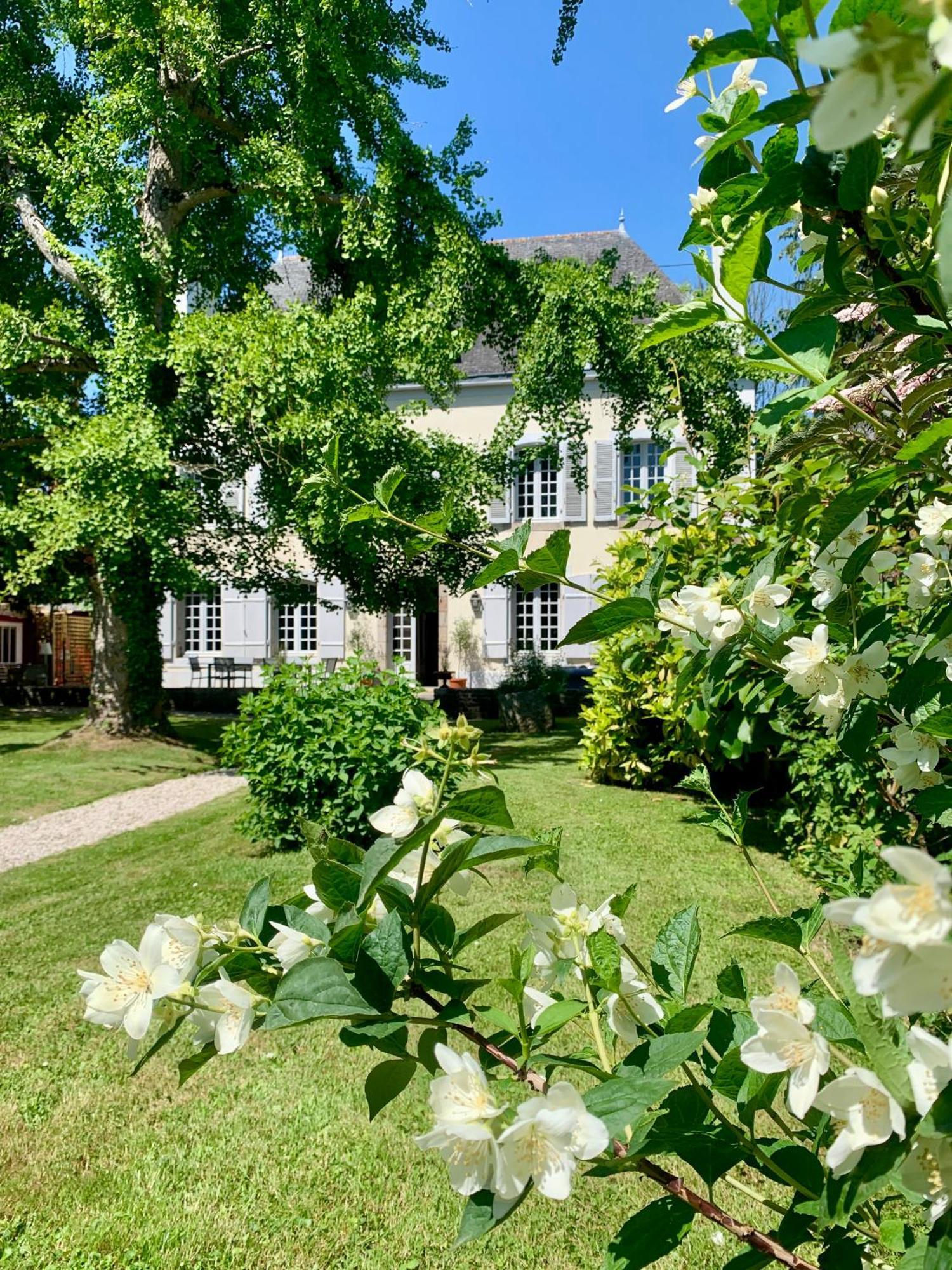 Bed and Breakfast La Meffrais 1741 Динан Экстерьер фото